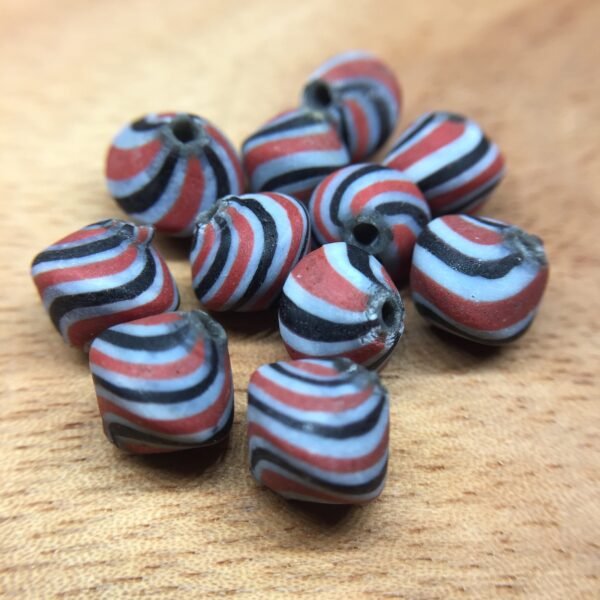 Antique Glass Trade Beads (Roman Pattern) | beadcode : CA-019