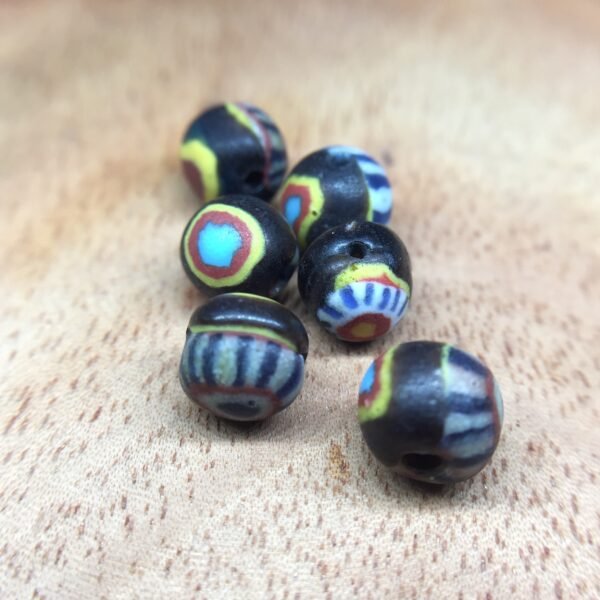 Antique Glass Trade Beads (Roman Pattern) | beadcode : CA-041